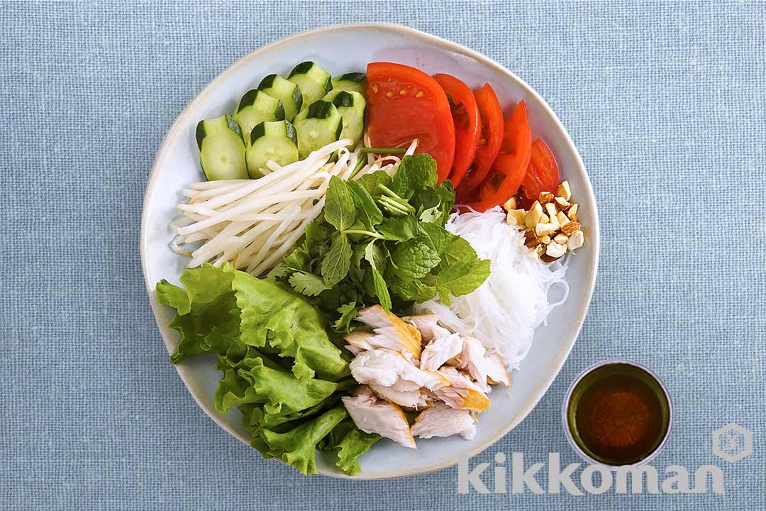 Fresh Rice Vermicelli Rolls_Seasoning the World