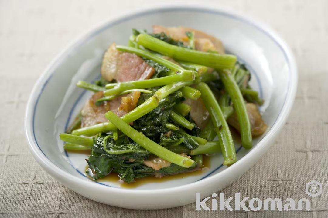 Chinese Water Spinach and Bacon Oyster Sauce Stir Fry
