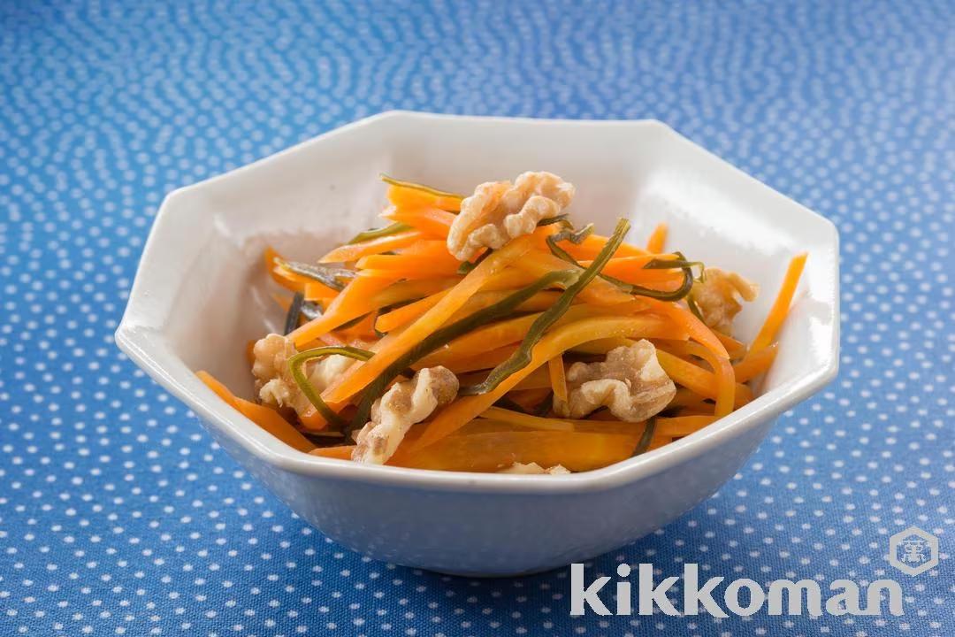 Japanese Carrot and Kombu Salad