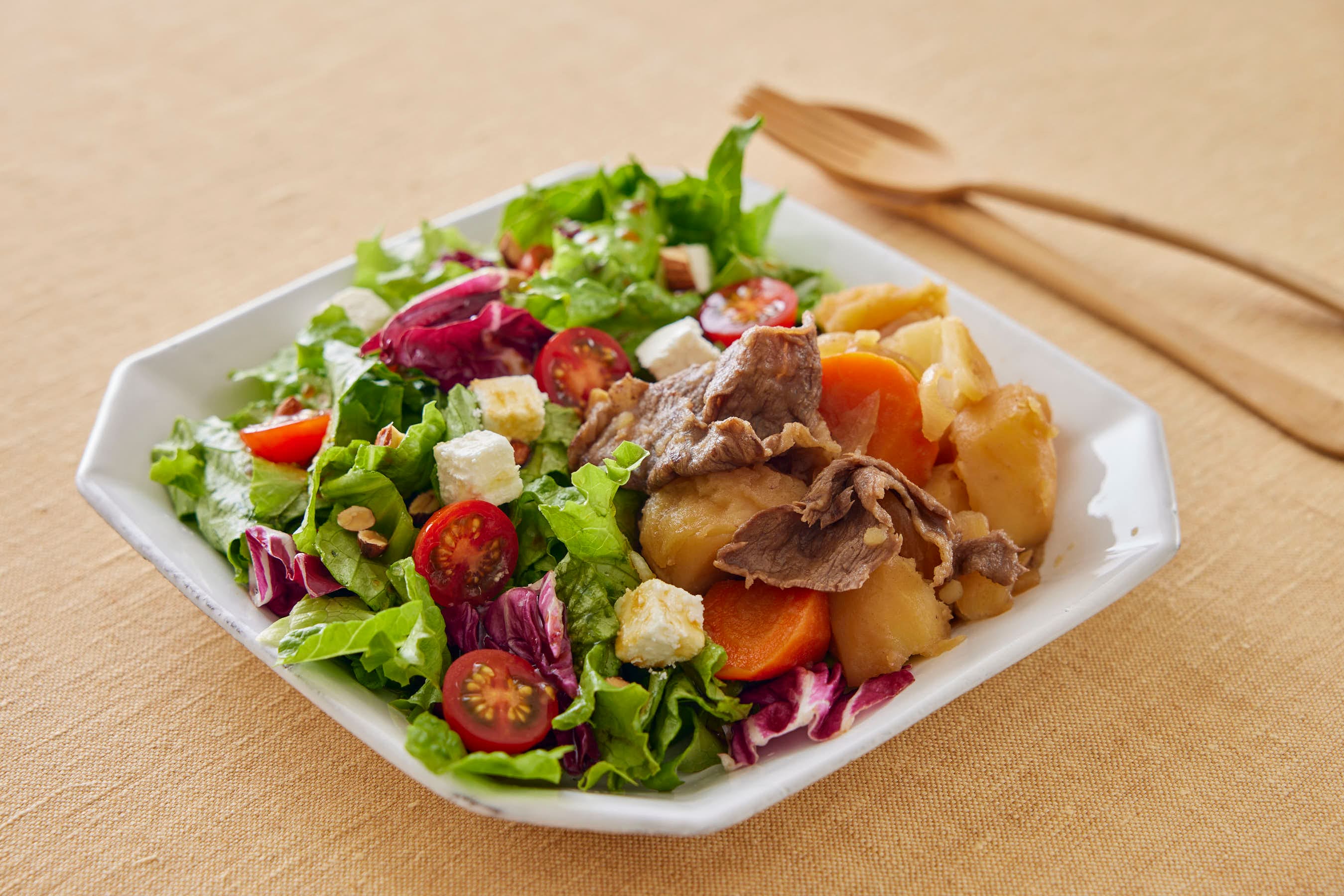 Nikujaga Salad Plate