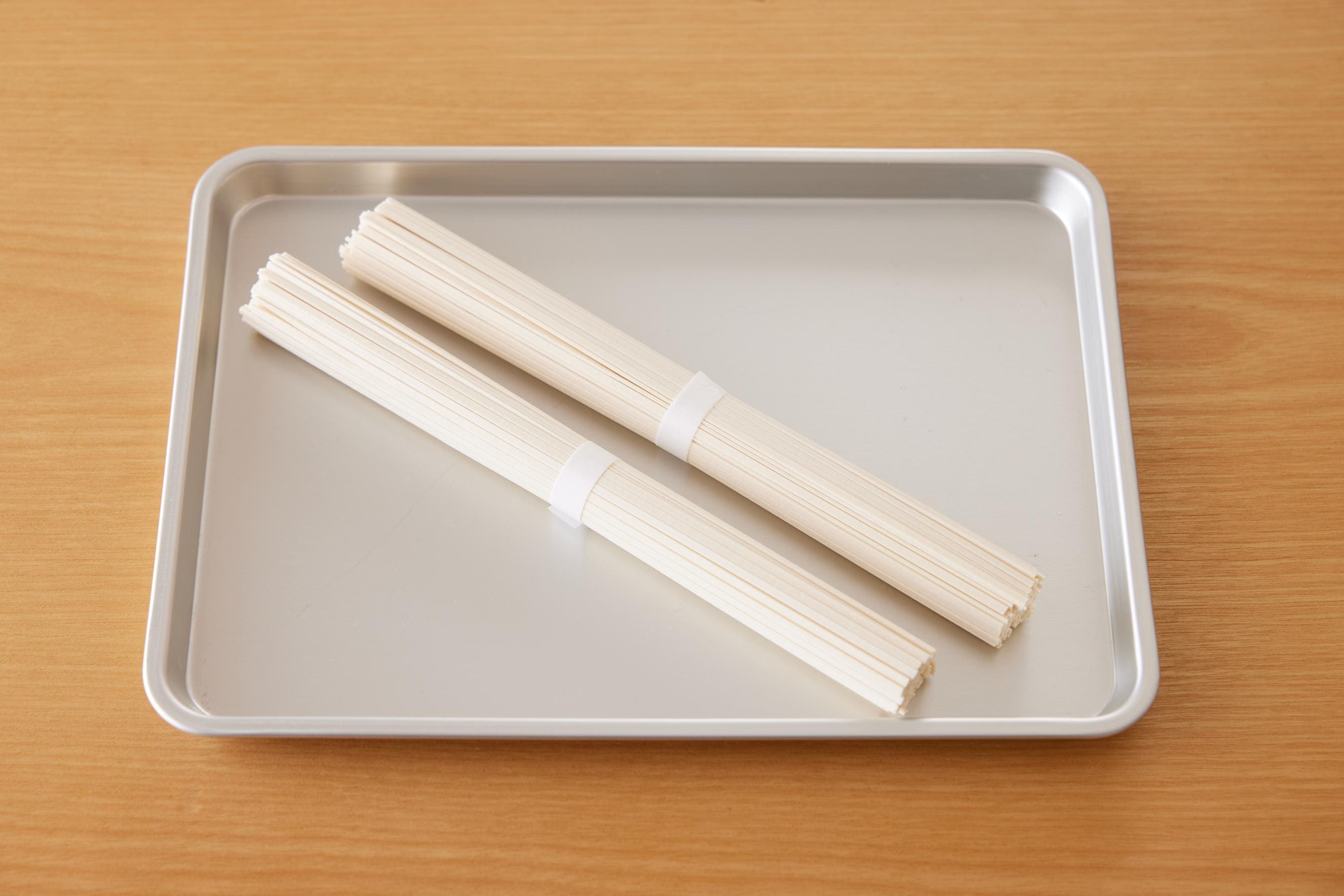 Udon noodles (dry)