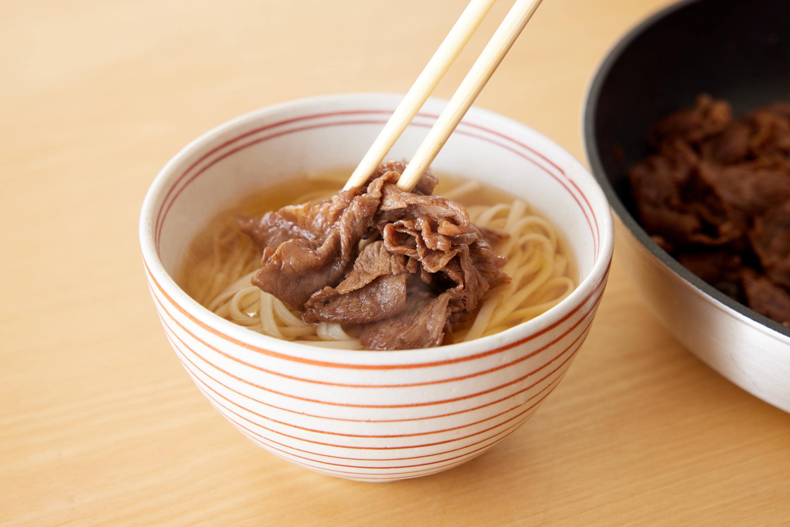 arranging udon