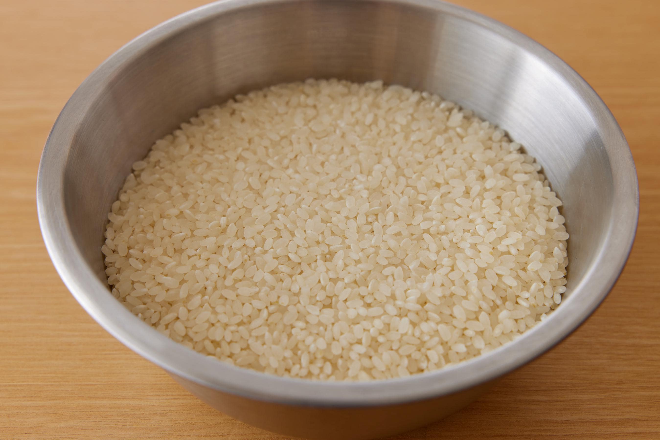 uncooked japonica rice