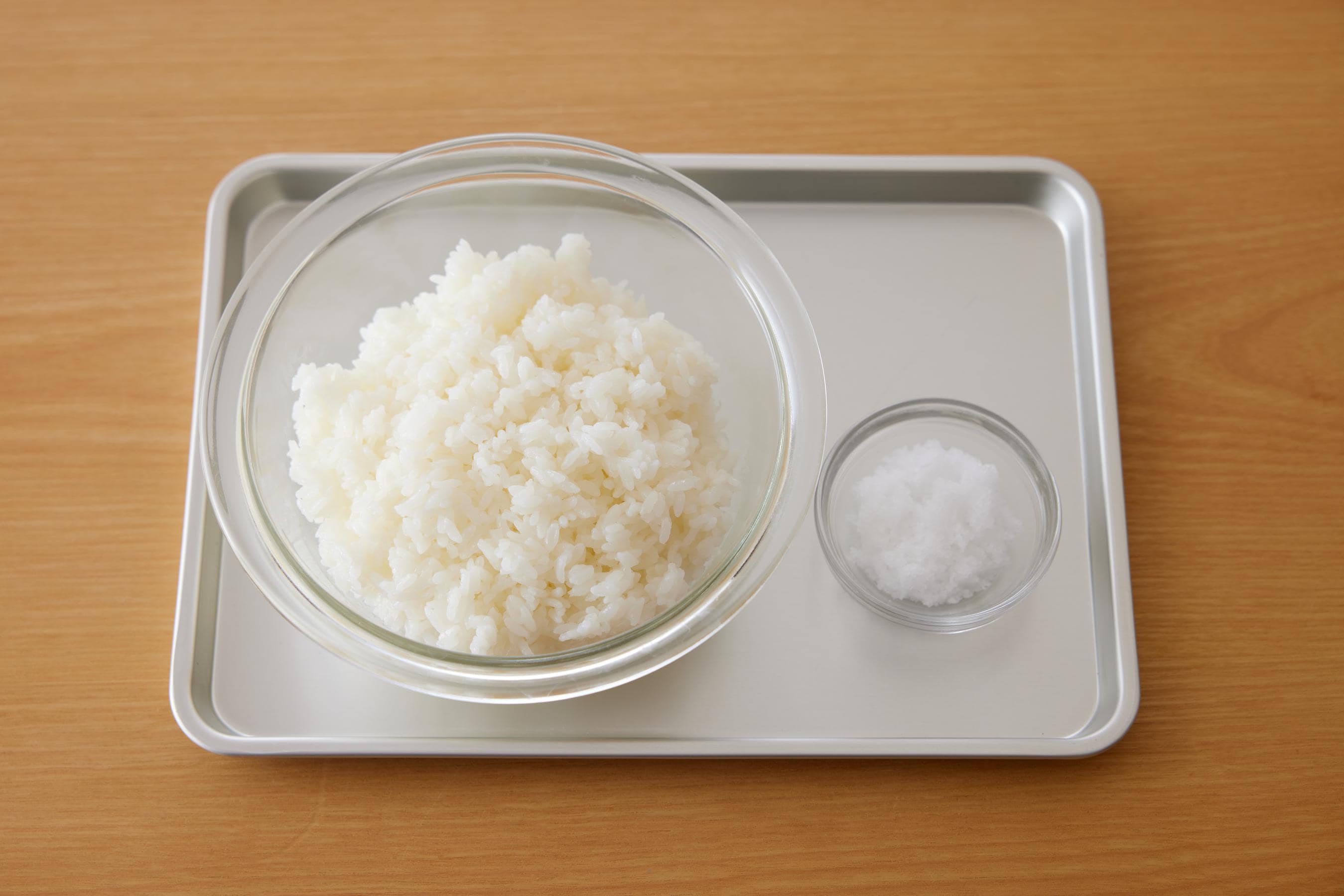 Rice and salt in a bowl