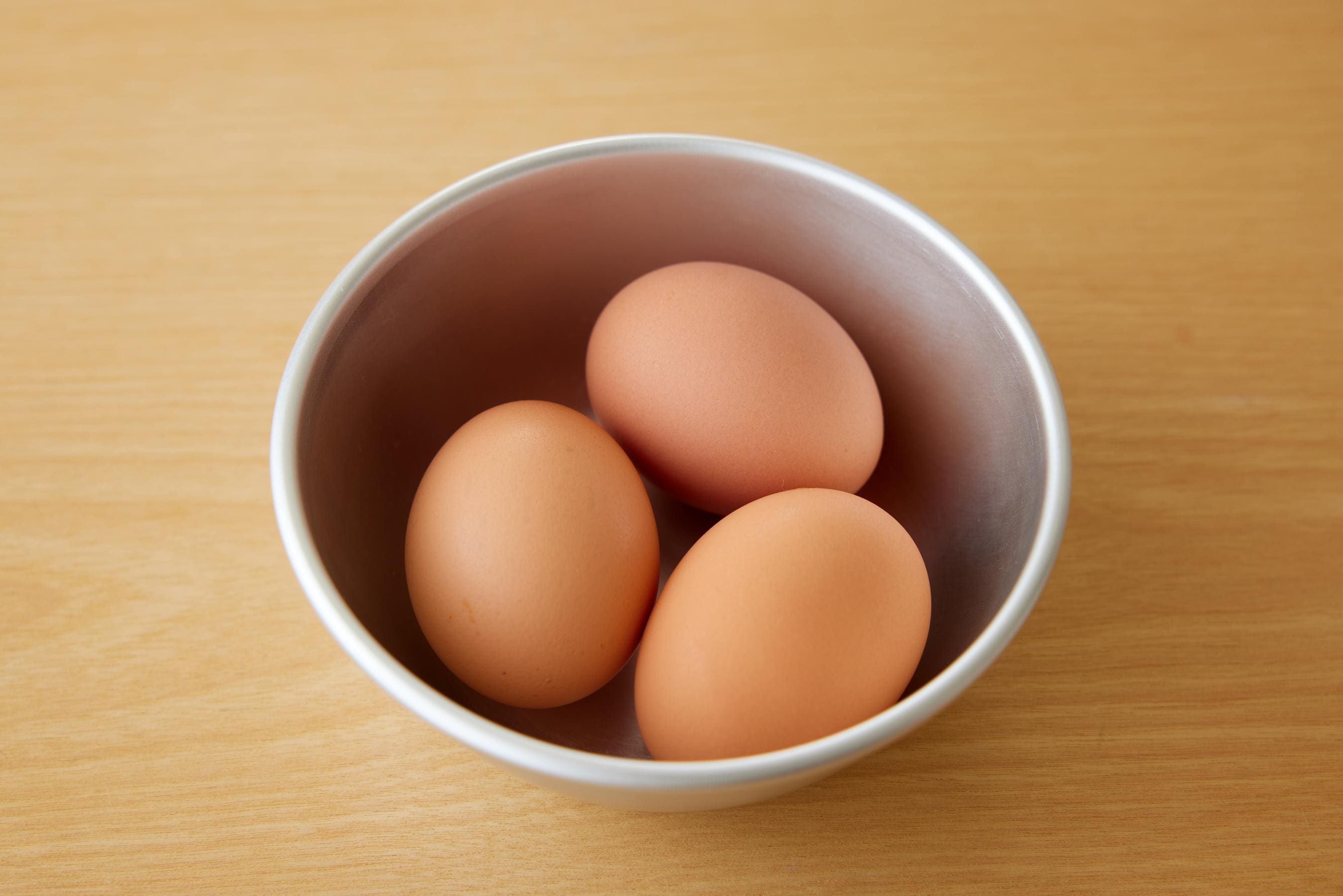 3 Eggs in a bowl.
