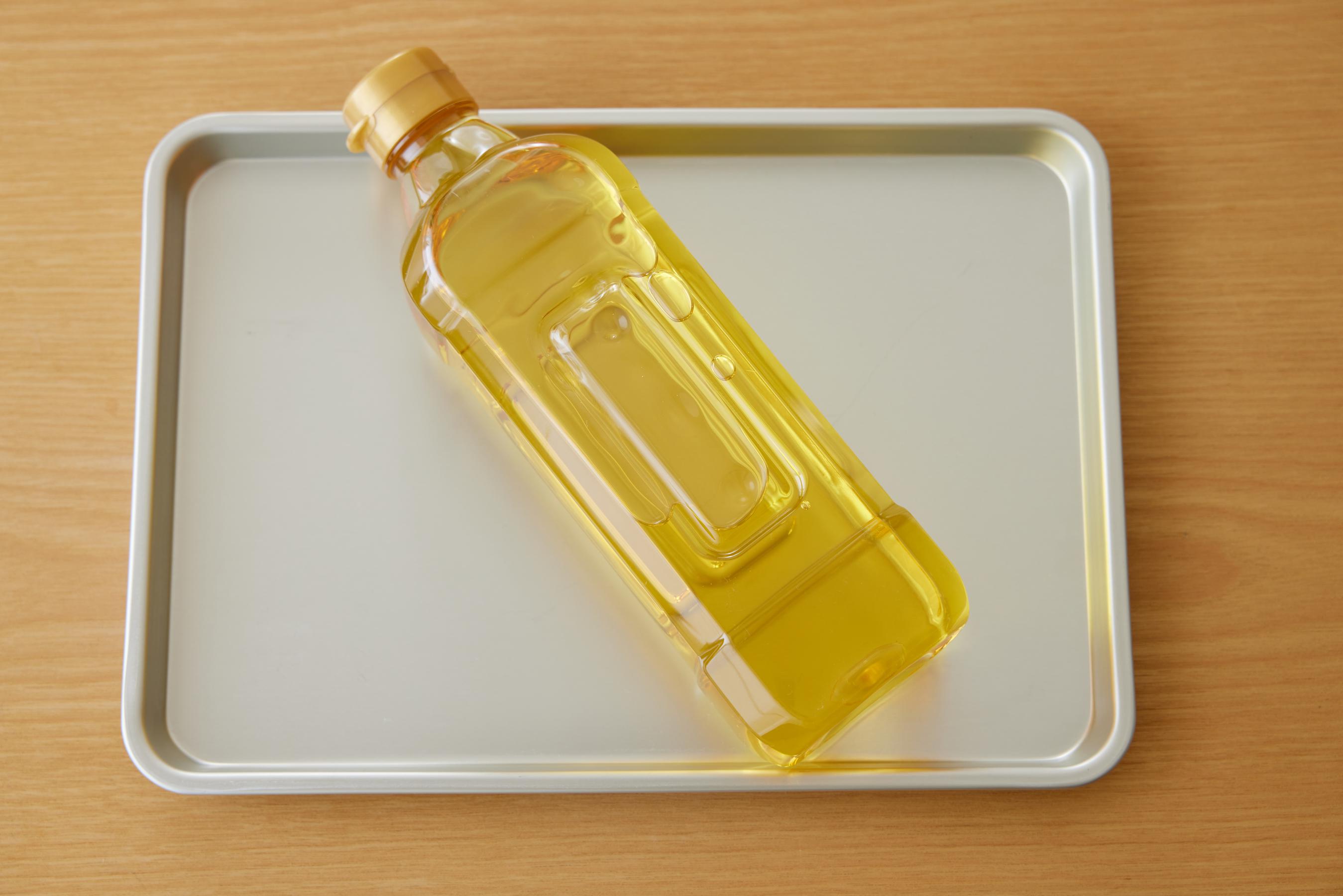 Cooking oil.